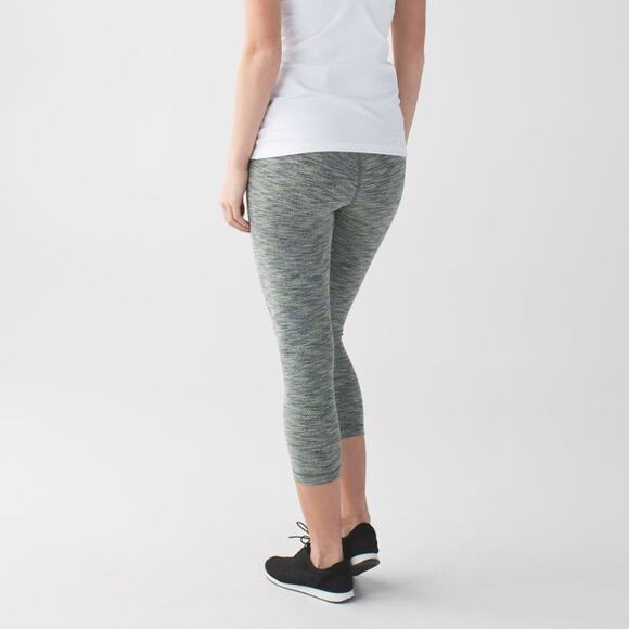 Lululemon Wunder Under Crop Legging - Picture 8 of 8